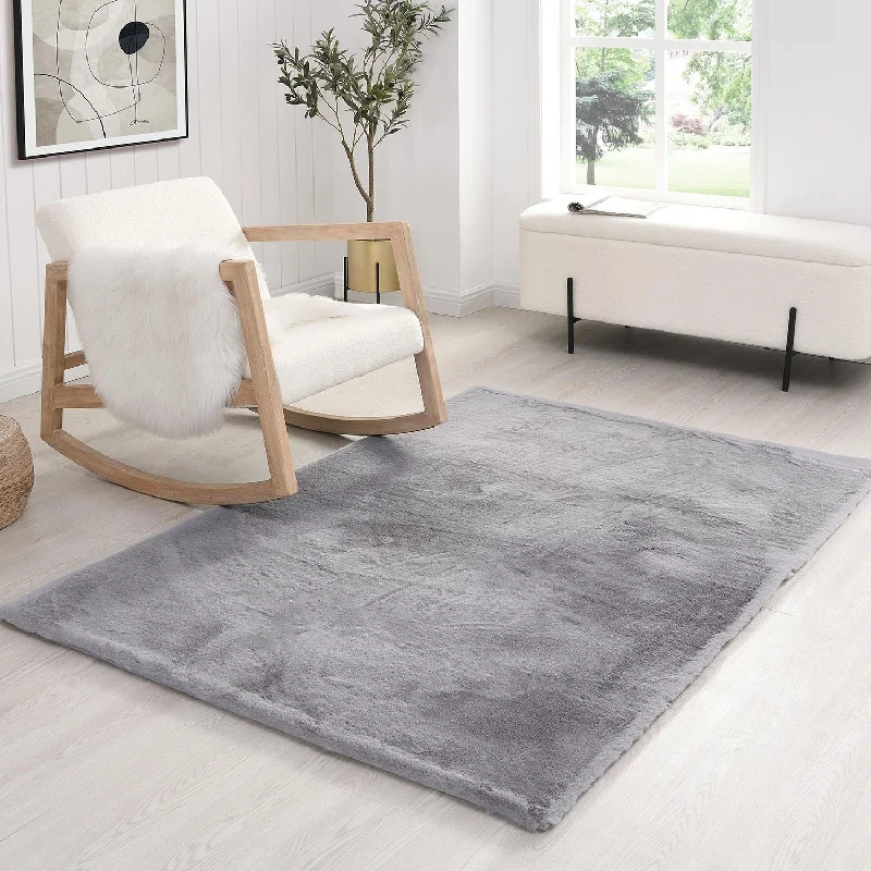 Lush Supersoft Grey Faux Fur Rug - 80 x 150 cm