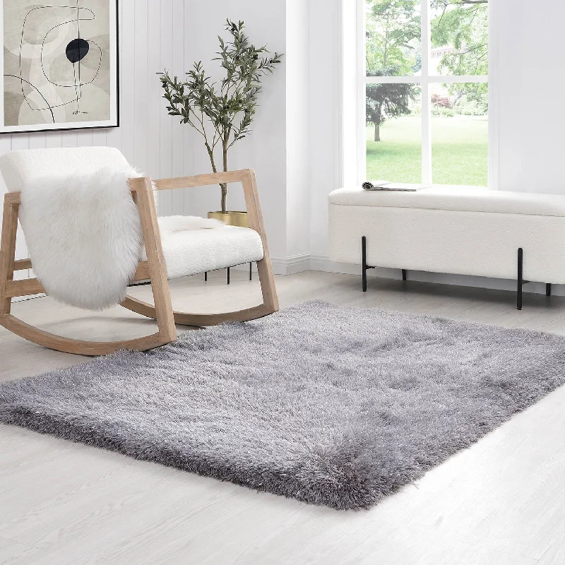 Silver Tufted Shaggy Rug 140 x 200 cm