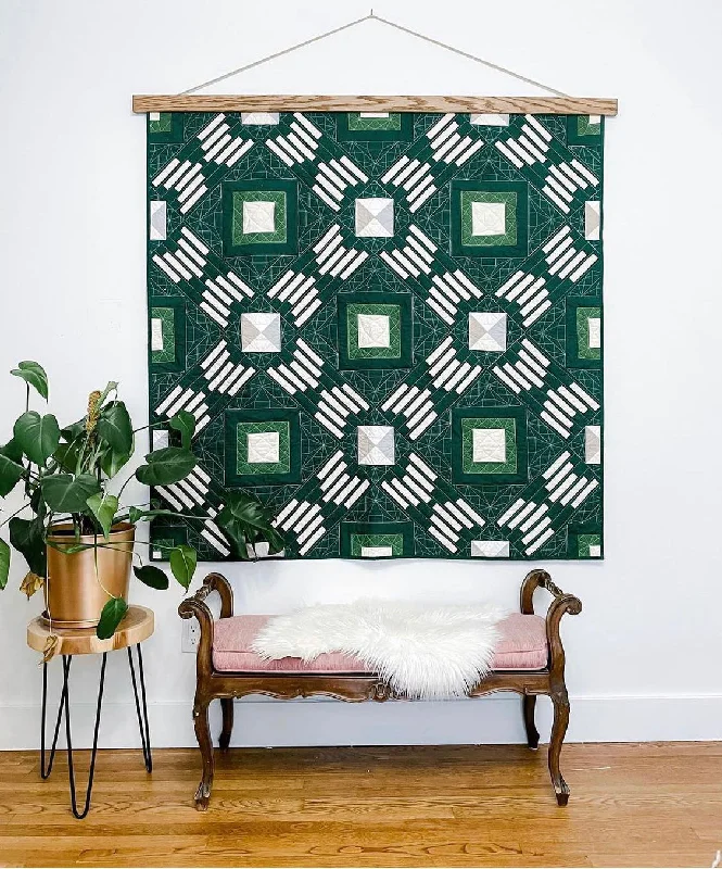 Modern Quilt Hanger