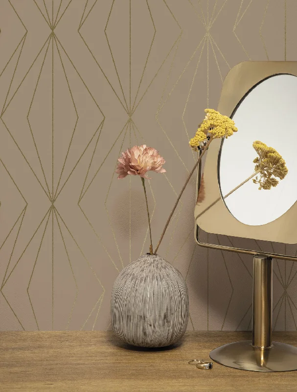 Golden Lines Nude/Gold MW-074 Wallpaper by Kek Amsterdam