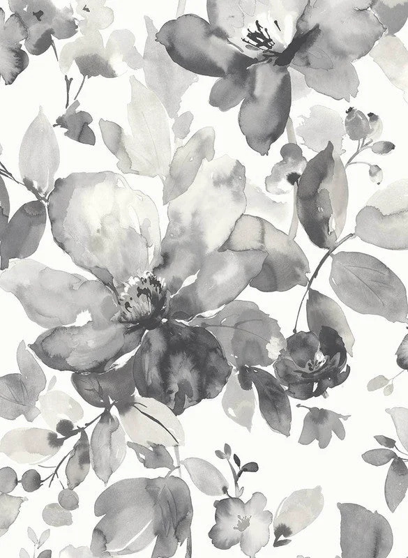 Watercolor Garden Wallpaper in Inkwell