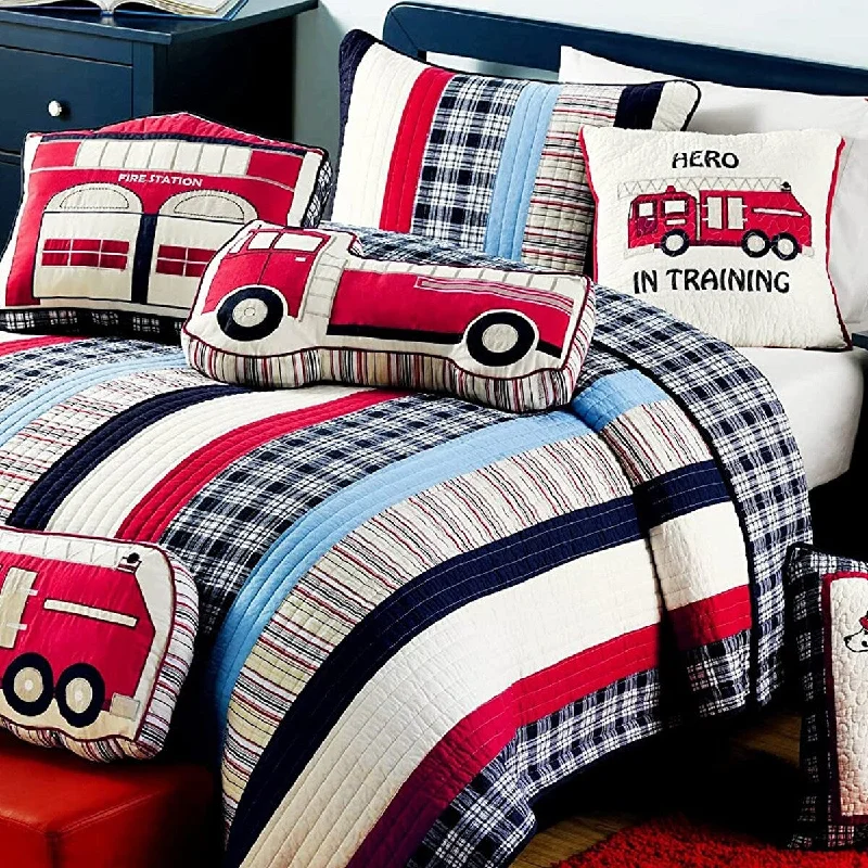 Ronnie Varsity Striped Quilt Bedding and Sham Set