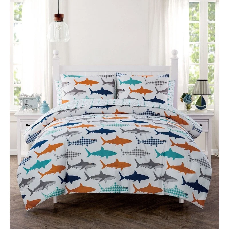 VCNY Home Finn Shark Bed in a Bag Set